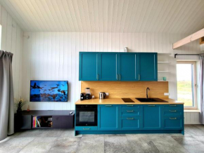 Lovely new 2-bedroom EV friendly apartment, Svencelė